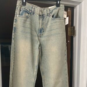 We The Free
Size 28
Tinsley Baggy High Rise Straight Leg